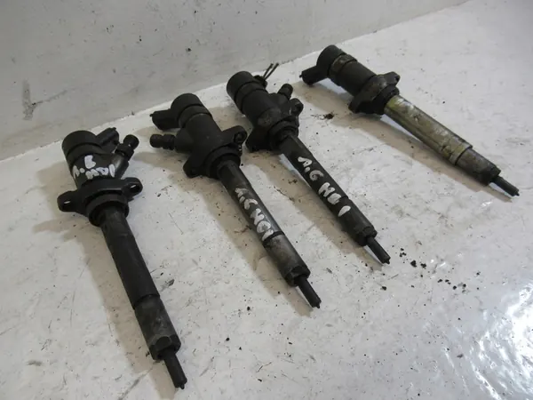 Conjunto de injetores Volvo V50 image 2