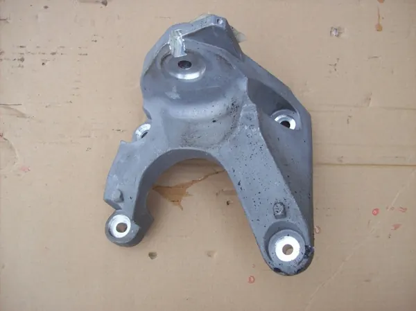 Soporte motor izquierdo OEM 68271533AC para Wrangler JL 2.0T image 2