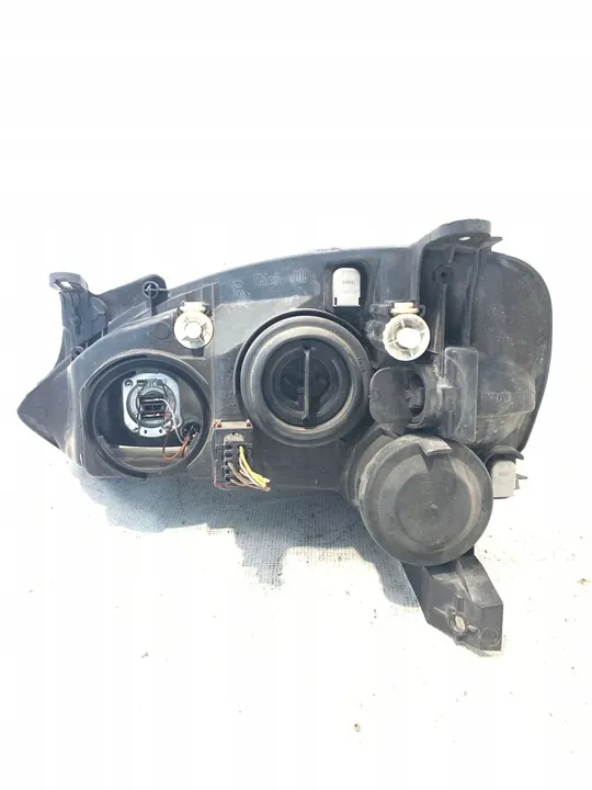 Oikea etuvalaisin Opel Corsa C 2000-2003 image 3