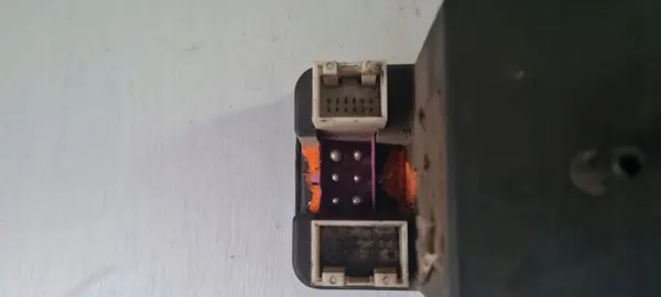 Centrale sluitpomp OEM 4A0862257J - Gebruikt Audi OE image 3