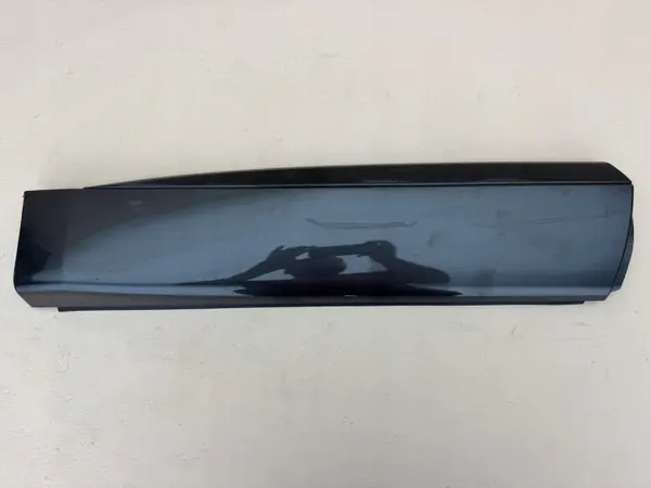 HK8M-274A49 Höger Bakdörrlist Jaguar F-PACE image 2