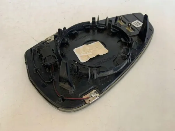 Insert de rétroviseur droit OEM 8W0857536 Audi A4 Avant image 6