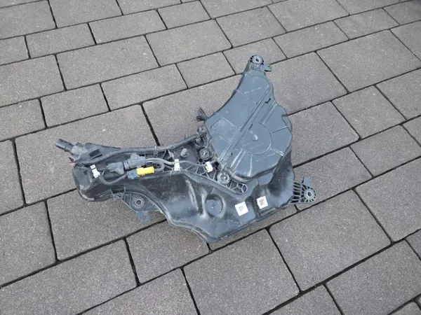 Tanque AdBlue OEM 172A25422R para Renault Kangoo II/III image 7