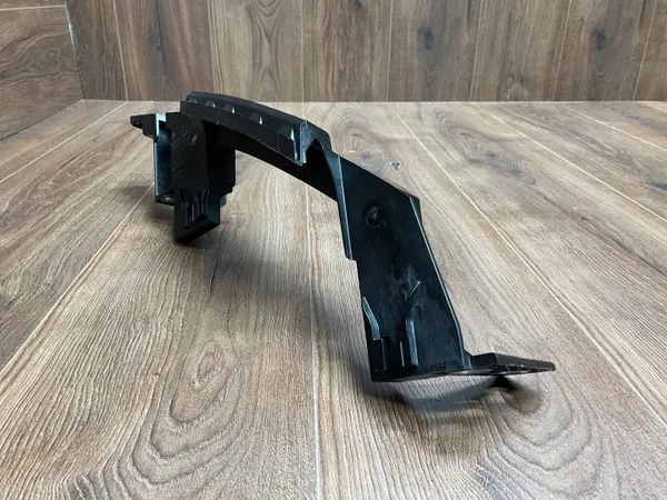 Oikea ajovalosuojus OEM 9Y0807572B Porsche Cayennelle image 3