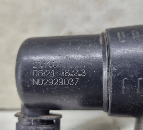 OEM A2118602147 Framlyktesprutare image 5