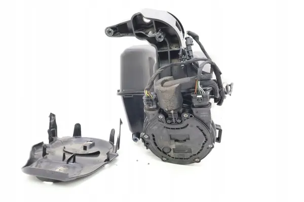 Volvo V60 II AdBlue-säiliö OEM 31405814, 31669394 image 7