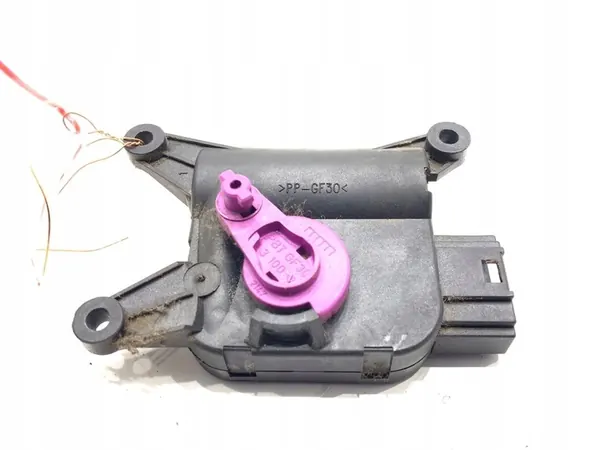 Lämmitysmootori Audi A4 B7 2004-2008 8E1820511A image 2