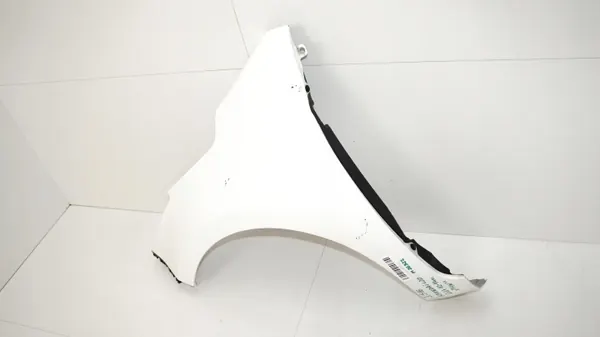 Vasen etulokasuoja OEM 371116468 Hyundai i20 Liftille image 4