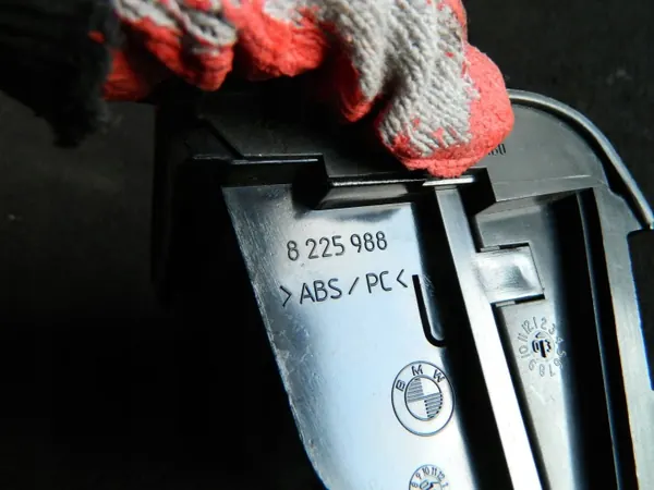 Cendrier arrière rouleau BMW OEM 8225988 E46 image 4