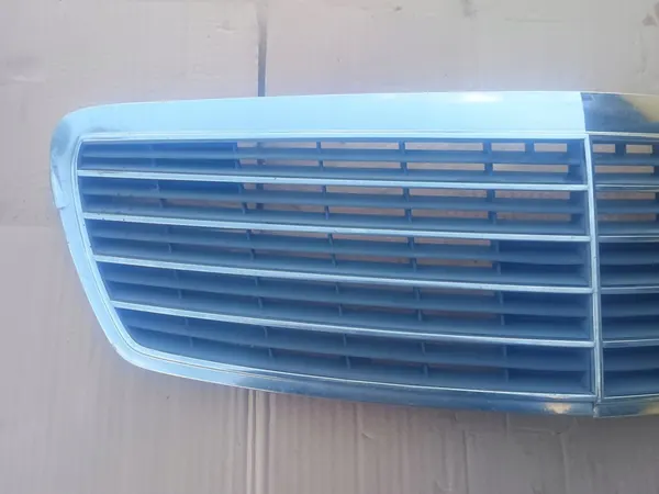 Griglia Mercedes E-Class W211 02/06 A2118800583 image 2