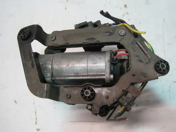 Bomba de suspensão BMW 6886722 - Peça OEM usada image 2