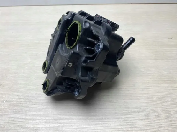 Ventilação cárter OEM 118301738R Renault Austral image 9