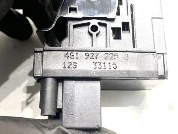 Käsinjarrun vipu OEM 461927225B Audi A6 C7 2011-2018 image 5