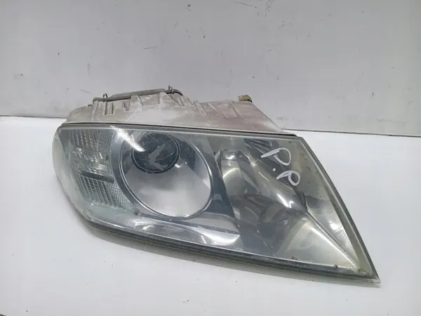 Oikea etuvalaisin Skoda Octavia II Xenon 04-08 image 3