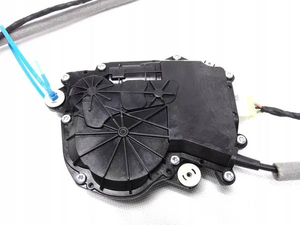 Bagagelås + lås BMW 7 F01 F02 2009- OEM 51247191211 image 10