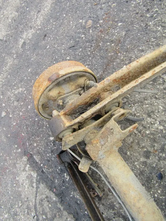 Daewoo Tico Hinterachsfederbein OEM AK-6-90794 image 7