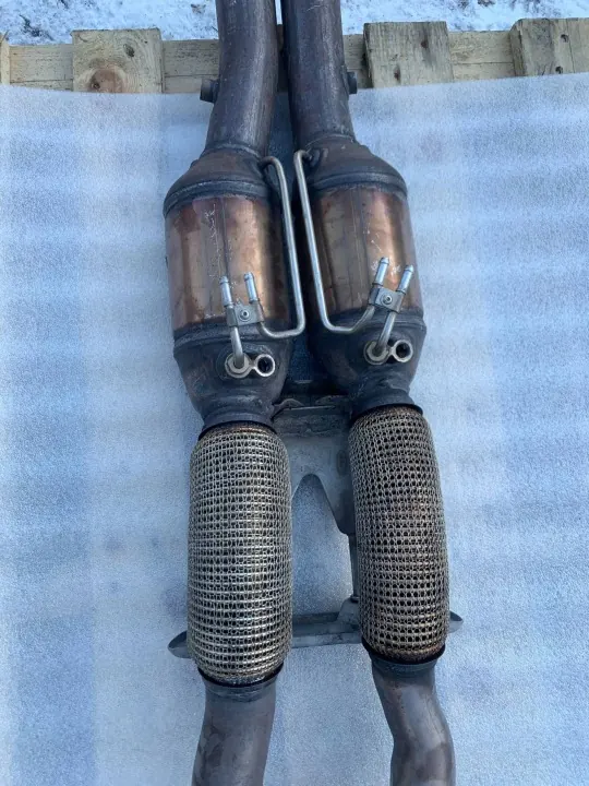 Audi RS3 8Y DPF-katalysator OEM 8S0131701F image 4