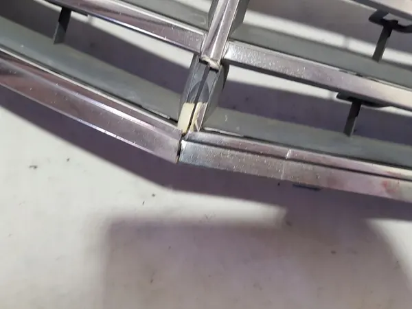 Griglia anteriore Mercedes W212 A2128800183 image 6