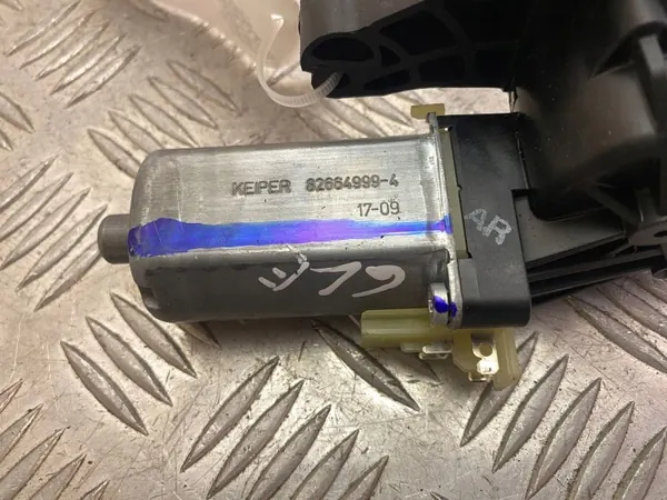 Sätesjusteringsmotor OEM 826649994 för Mercedes GLE AMG image 4