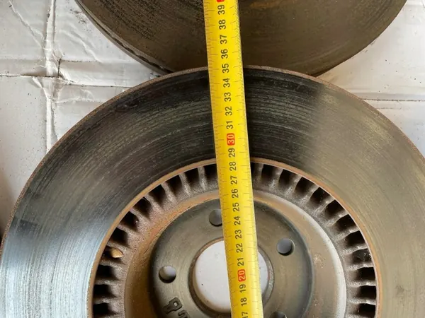 Discos e pastilhas de travão AUDI A8 D4 LIFT 3.0TDI OEM image 3