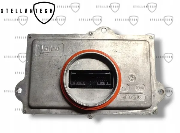 Linkes LED-Lampenmodul Peugeot 3008 5008 II OE 1616879380 image 2