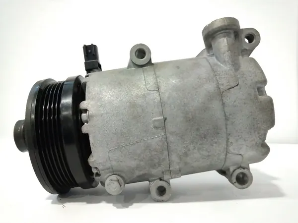 Ilmastointikompressori Ford Focus C-Max Volvo S40 V50 image 2