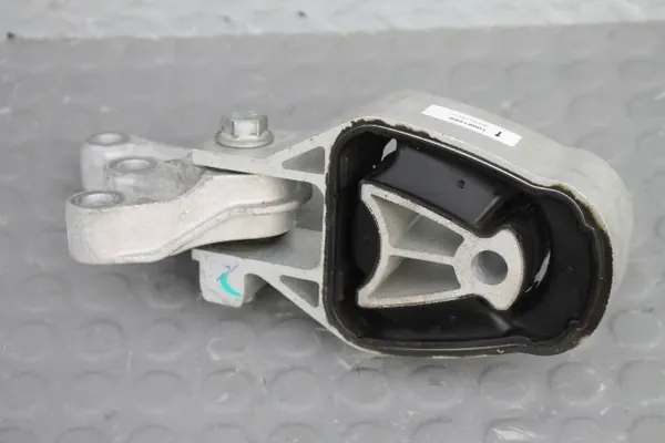 Soporte motor inferior OEM 10861269HSII para MG HS image 2