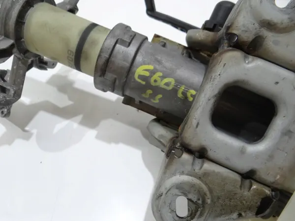 BMW Ohjauspylväs OEM 6788816 E61 LCI:lle image 5