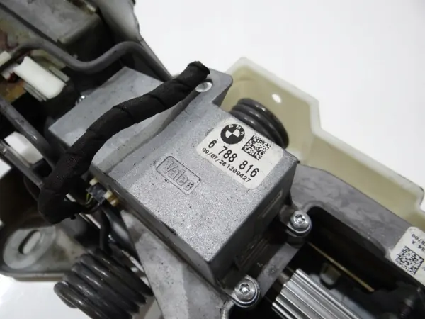 BMW Ohjauspylväs OEM 6788816 E61 LCI:lle image 6