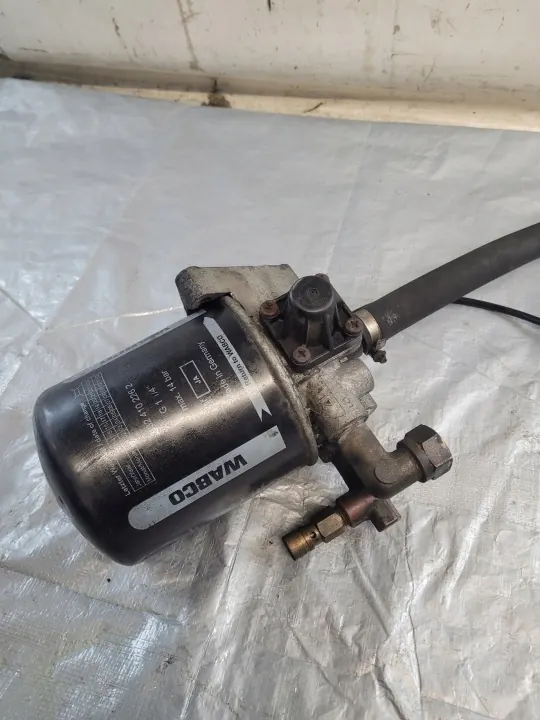 Base de sécheur WABCO OE 1369763 pour Scania image 5