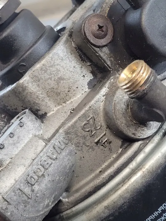 Base de sécheur WABCO OE 1369763 pour Scania image 8