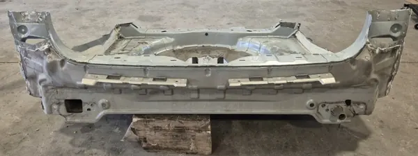 HYUNDAI IX35 PAS TYLNY - OEM Hinterachse Gebraucht image 4