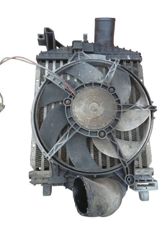 Intercooler Mercedes Vito W638 2.2 CDI image 2