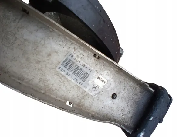 Intercooler Mercedes Vito W638 2.2 CDI image 5