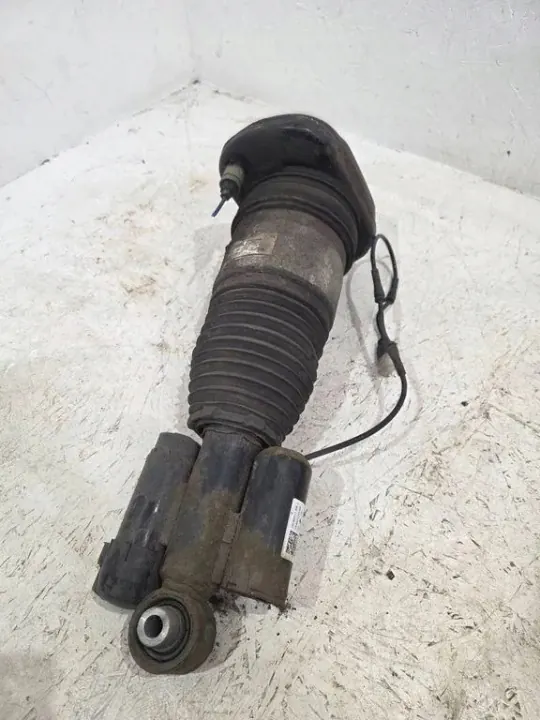 BMW OEM 76688282407 Hinterer rechter Luftfederungsdämpfer image 3
