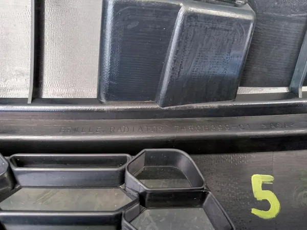 Mitsubishi Outlander 2020 Front Grill 7450B399 image 7