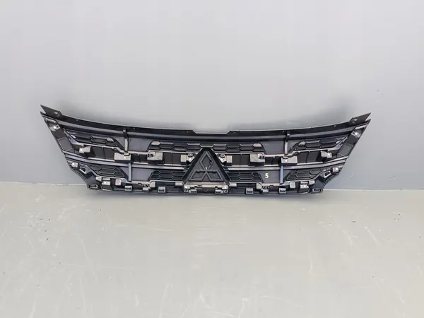 Mitsubishi Outlander 2020 Front Grill 7450B399 image 8
