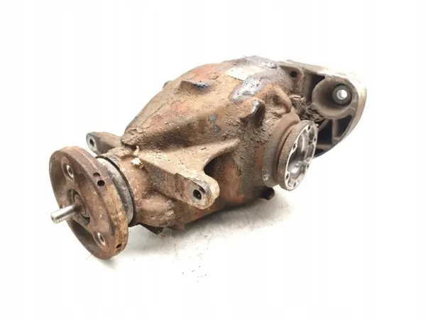 BMW 1 Series Rear Differential 7572800 image 3