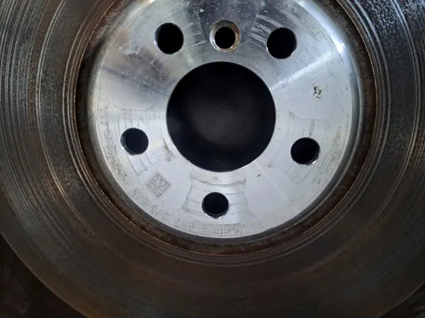 BMW Jarrulevyt & Jarrupuristimet OEM 689735503 image 10