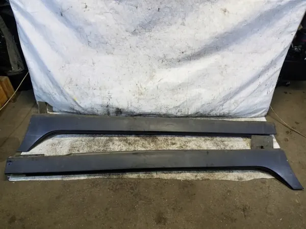 Linker dorpelbescherming OEM LISTWA PROGOWA LEWA image 2