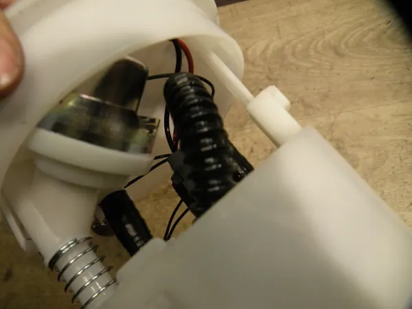 Bomba de combustível ENGITECH ENT100156 image 5