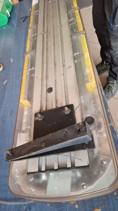 Feu d'Avertissement pour Assistance Routière image 7