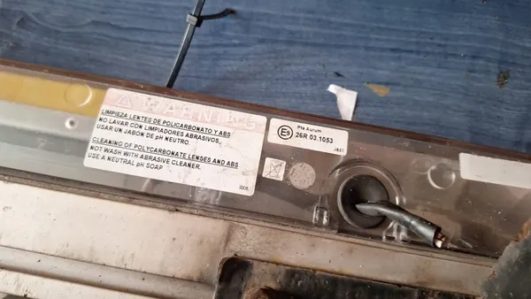 Feu d'Avertissement pour Assistance Routière image 9