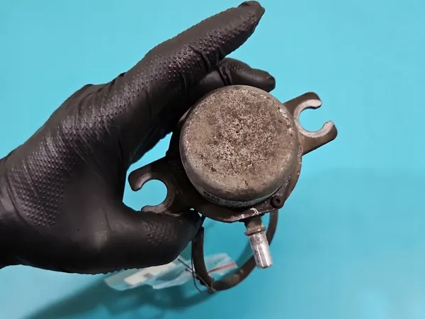 Imupumppu Opel Astra IV J 13398752 1.4 T image 7