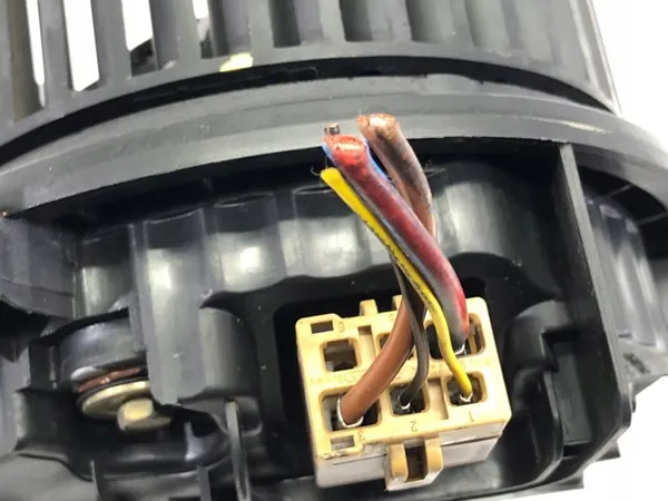 Ventilador de aquecimento AUDI A4 B6 8E1820021A image 3