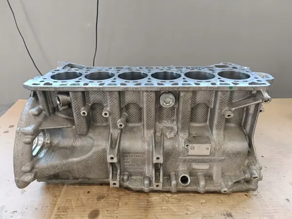 Bloc moteur LAND ROVER DEFENDER 306PT - Occasion image 7