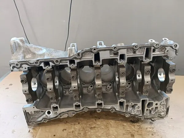 Bloc moteur LAND ROVER DEFENDER 306PT - Occasion image 8