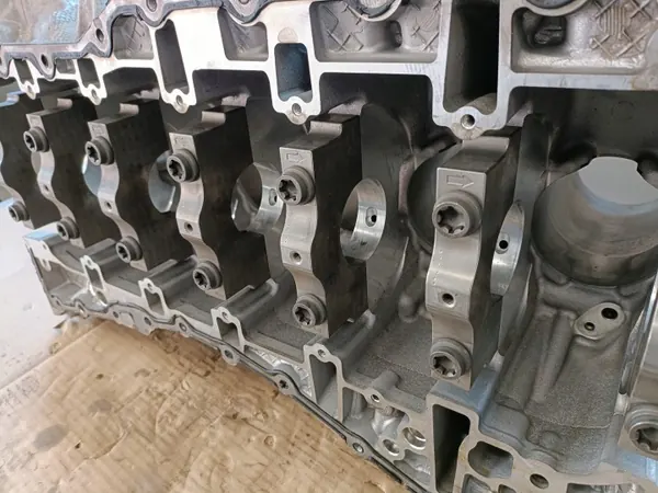 Bloc moteur LAND ROVER DEFENDER 306PT - Occasion image 9