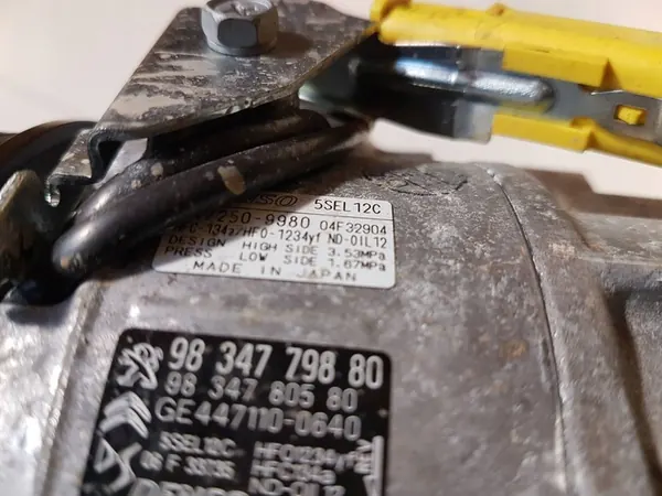 Compresor de Aire Acondicionado Peugeot 308 Citroen C3 1.2THP image 4