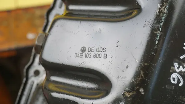 A3 8V LEON GOLF 1.4 TFSI Oljesump 04E103600B image 3